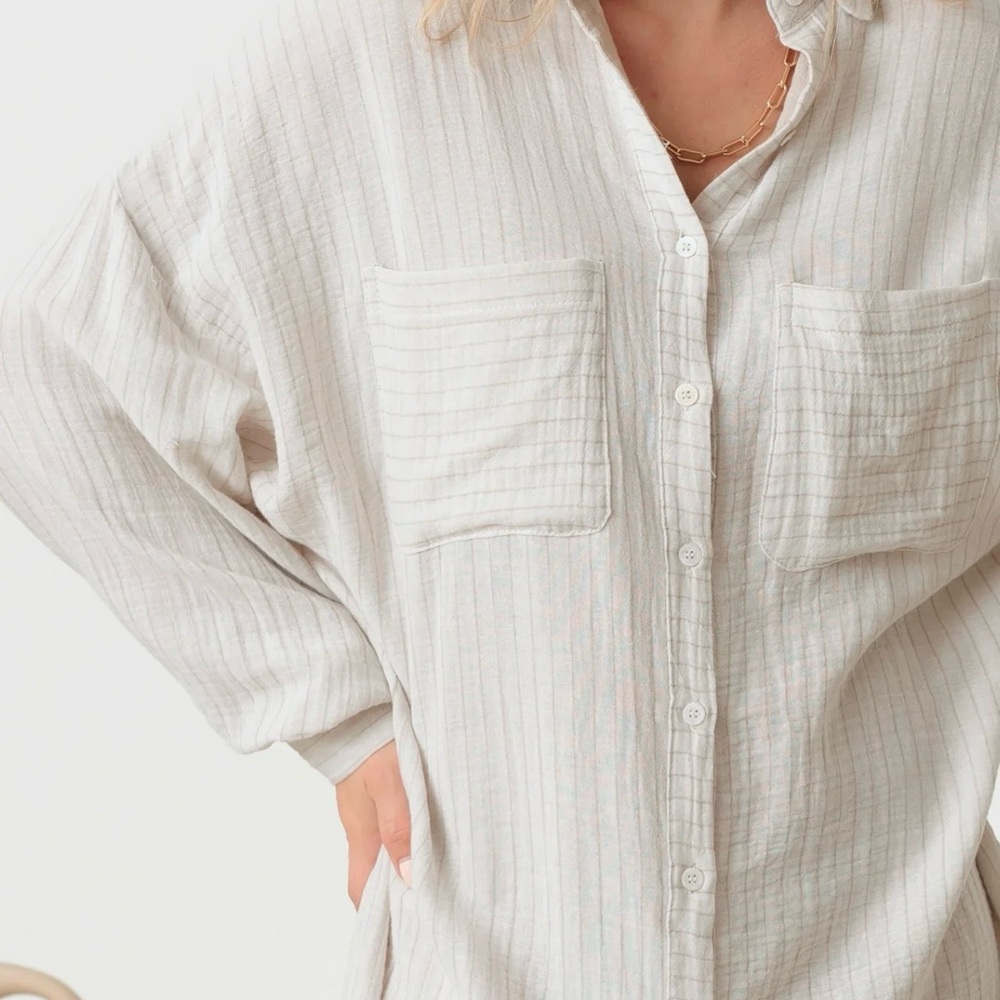 Taupe Oversized Pocket High-Low Hem Linen Shirt Dress (1344) - Picture 5 of 6